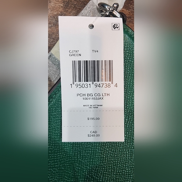 COACH Pouch Bag With Signature Canvas - Picture 5 of 15